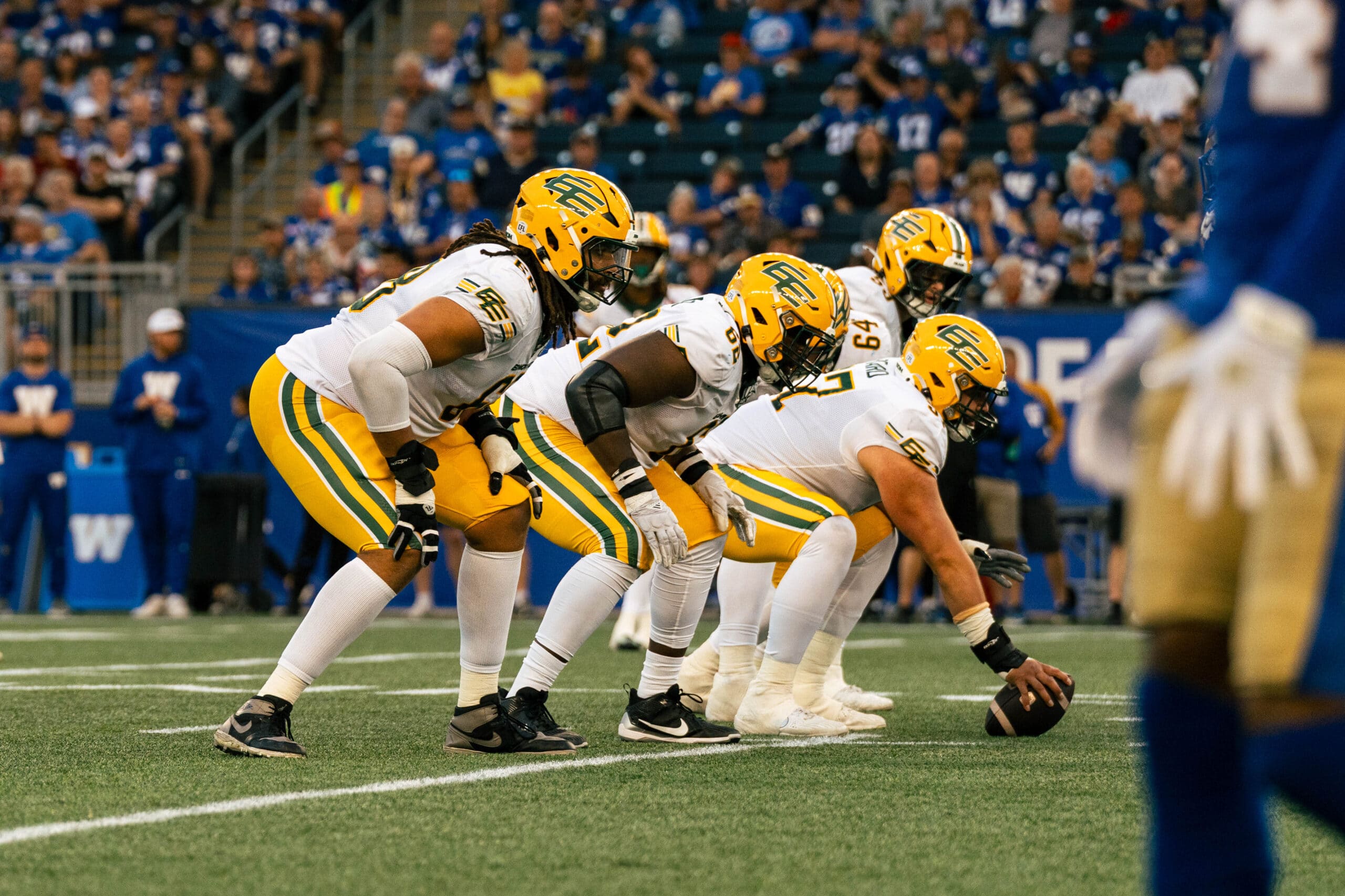 Edmonton Elks offensive line Winnipeg Blue Bombers